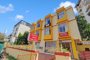 هتل Mini Palace