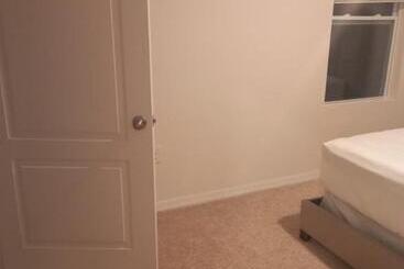 پانسیون Cozy Room