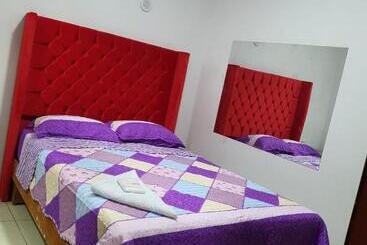 پانسیون Hostal Grand Ibiza