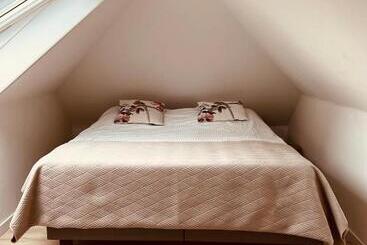 پانسیون Isa S Appartement