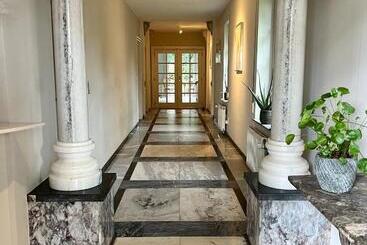پانسیون Isa S Appartement