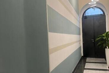 تختخواب و صبحانه Palazzo Chinial