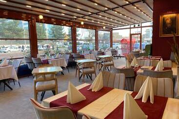 Carti̇er Luxury Otel