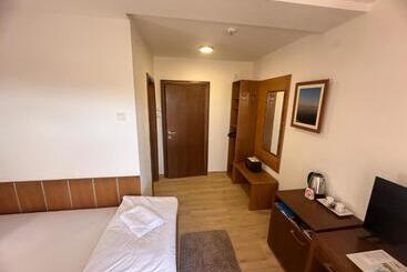 هتل Aqua Prenociste Palic