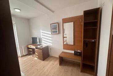 هتل Aqua Prenociste Palic