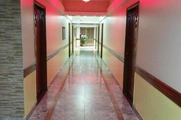 هتل Red Roof Inn