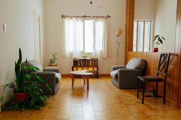 Limón Dulce Hostel