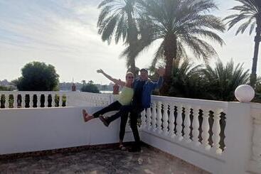 پانسیون Dream Garden Luxor