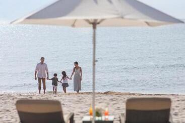 هاستل Cataleya Beach Boutique Villas