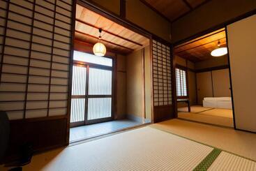 هاستل Private Chill Base たまて