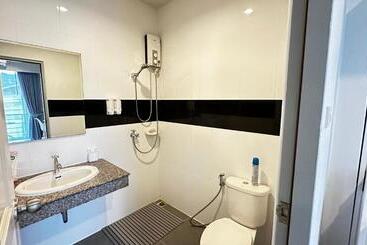 تختخواب و صبحانه Auriflex House