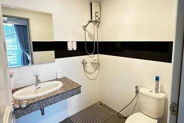 تختخواب و صبحانه Auriflex House