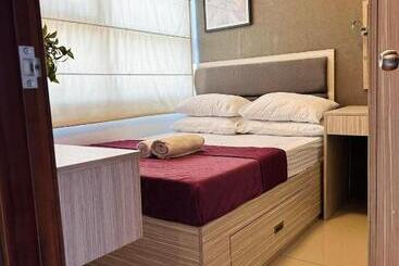 Edwards Bed 3