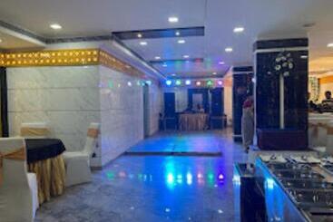 هتل Mera Mann,lucknow