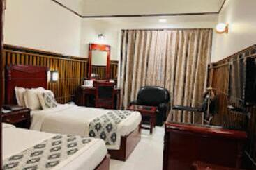 هتل Mera Mann,lucknow