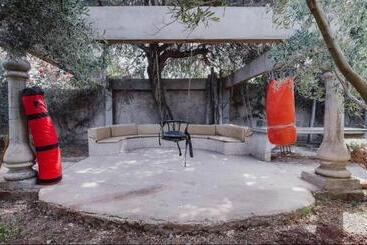 پانسیون Bungalow Kousmat 1
