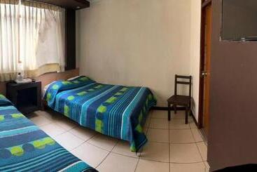 پانسیون Hostal Marbella