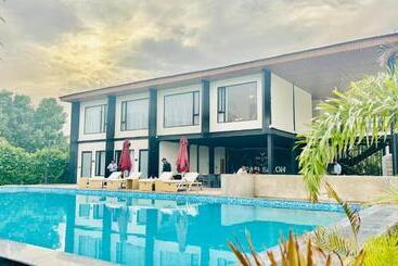 Vintclub Resort