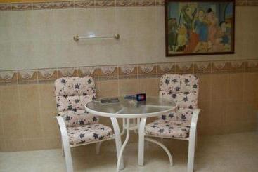 Aparta Hotel Plenitud