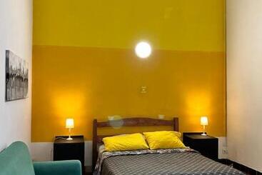 تختخواب و صبحانه Hostel Bohemian