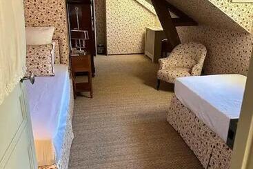 تختخواب و صبحانه Manoir Des Basses Rivières