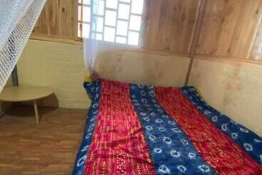 تختخواب و صبحانه Mountain Valley Local Homestay