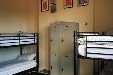 Botanic Avenue Hostel Less Than A Mile From The City Centre