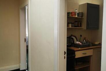 Botanic Avenue Hostel Less Than A Mile From The City Centre