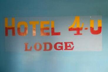 בית מלון כפרי 4 U Assam