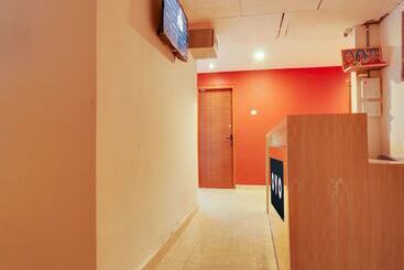 Oyo Flagship Hotel Bommarillu