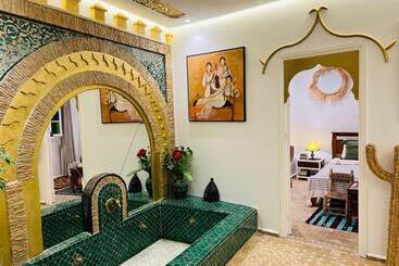 پانسیون Art Riad Au Bord De La Mer 2