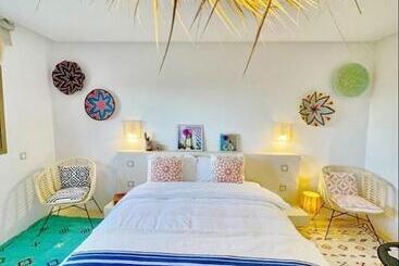 پانسیون Art Riad Au Bord De La Mer 2