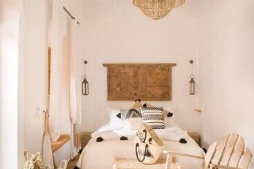 پانسیون Art Riad Au Bord De La Mer 2