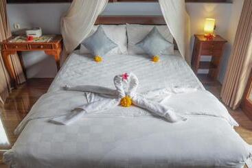 펜션 Nyamane Ubud Green View Villas By Eps