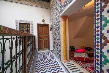 پانسیون Riad Fez Qamar