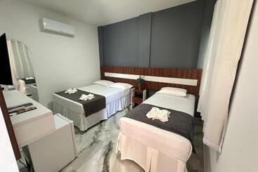 Wl Imperio Hotel Pousada
