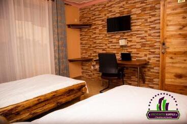 Amicus Hotel Kampala