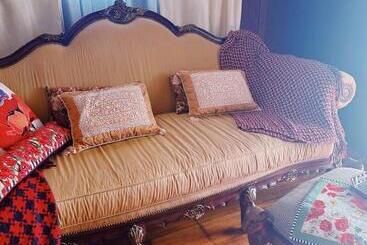 تختخواب و صبحانه Magnolia Llc Short Term Rentals Private Room On The Second Floor