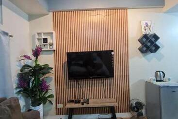 هتل Aaaz Holland Southwood