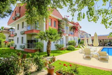 هتل Safak Oasis