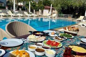 هتل Safak Oasis
