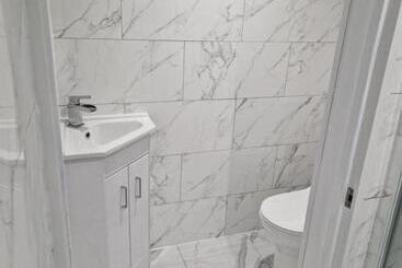 هتل The Ivy Garden Suite