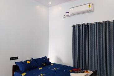 هتل Vedhav Residency