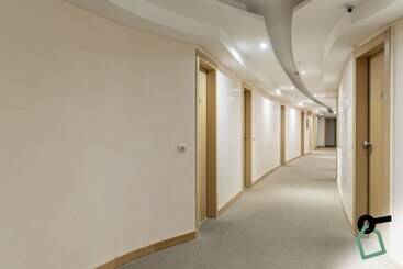 هتل Hotiday Room Collection   Otranto
