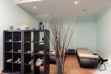 هتل Hotiday Room Collection   Otranto