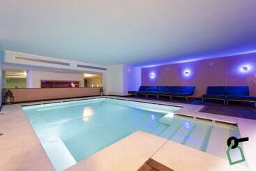 هتل Hotiday Room Collection   Otranto