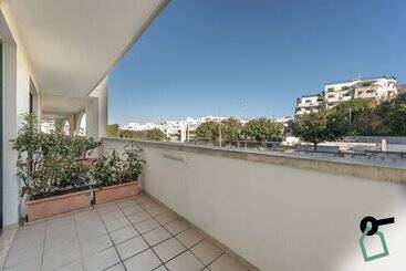 هتل Hotiday Room Collection   Otranto