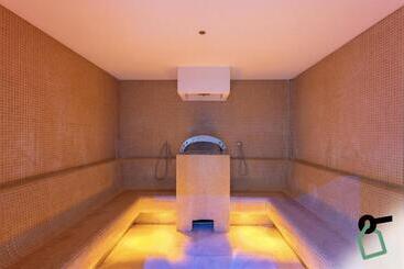 هتل Hotiday Room Collection   Otranto