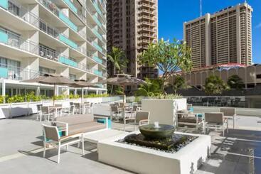 Ilikai S Best Beach Front Executive Suite