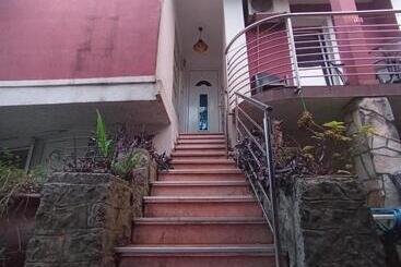 Markovic Apartmani Becici